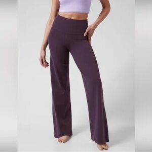 Athleta Elation Wide Leg Pant MEDIUM Deep Crocus Violet - So Soft!